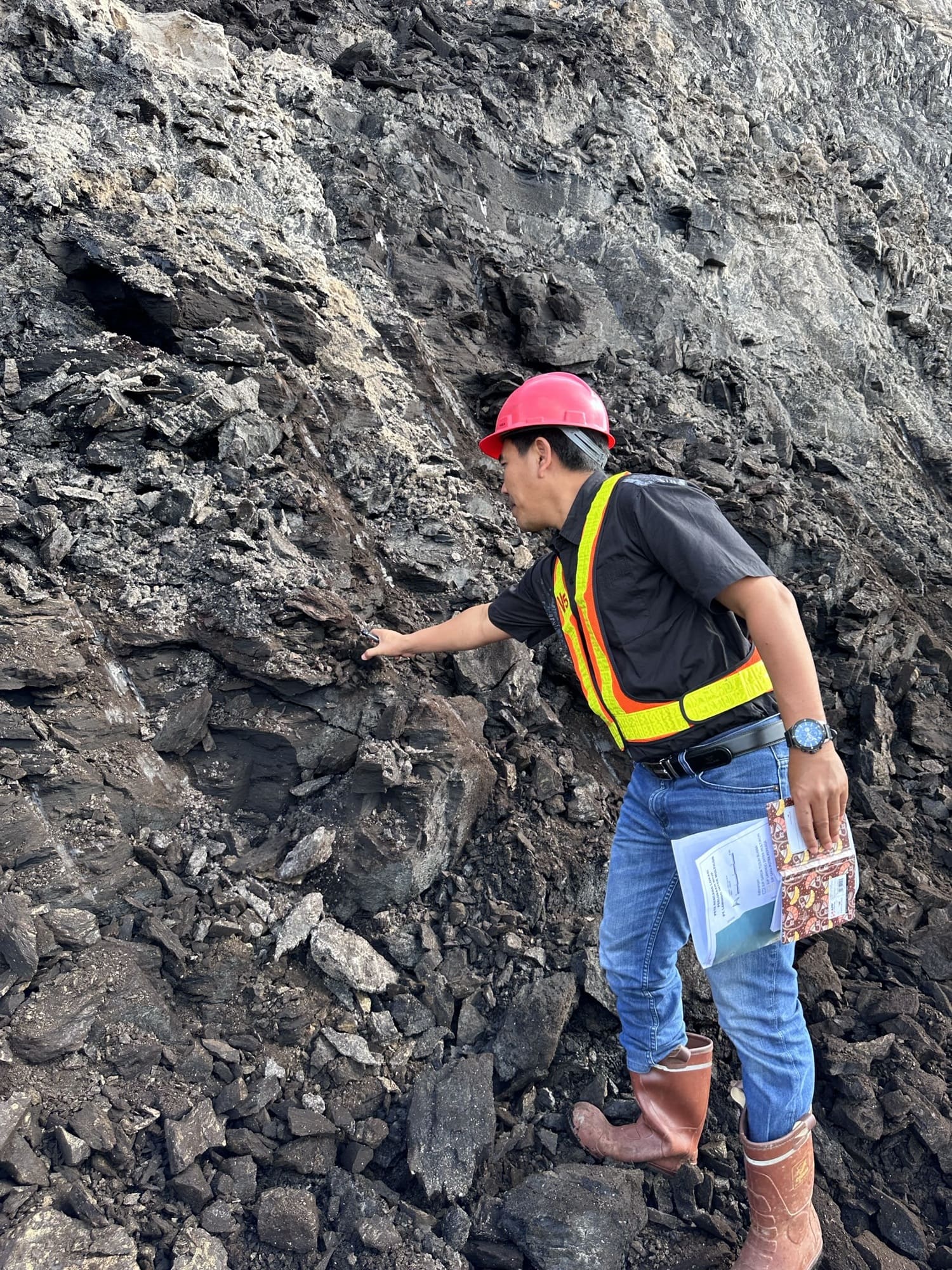 Pemetaan Geologi (15)